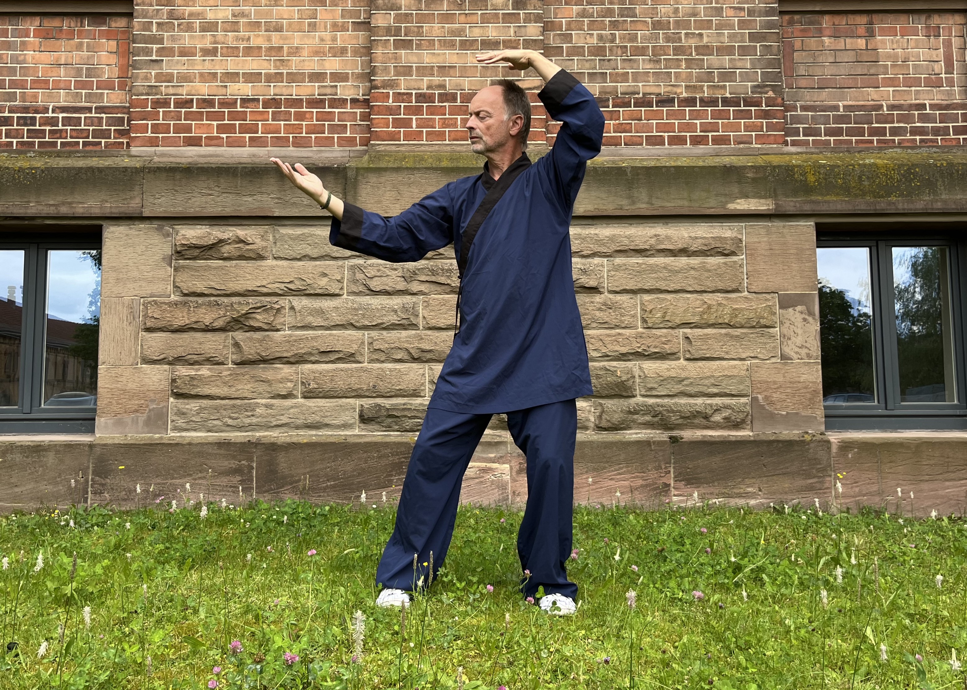 Bild Die 18 Übungen des Taiji Qigong